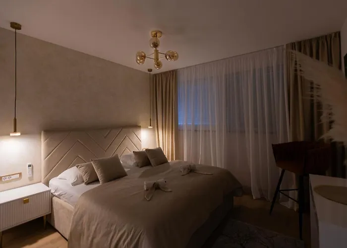 Golden View Luxury