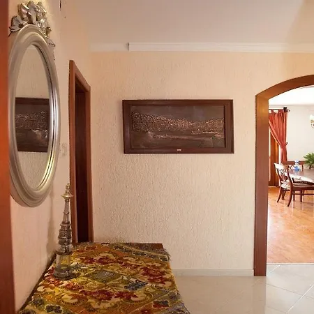 Golden View Luxury Apartment