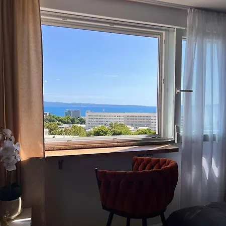 Golden View Luxury *