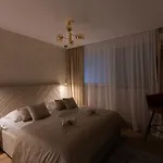 Golden View Luxury